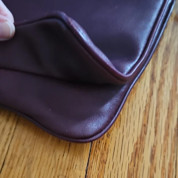 Etienne Aigner Vintage Handbag NWT - Picture 13 of 14